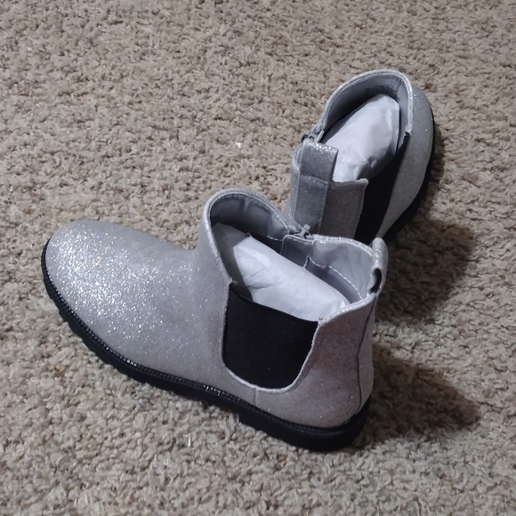 🆕️Mia Girl Youth Casual/ fashion Boots - Picture 7 of 8